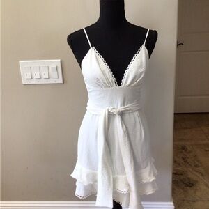 NWT Lucy in the sky white halter dress